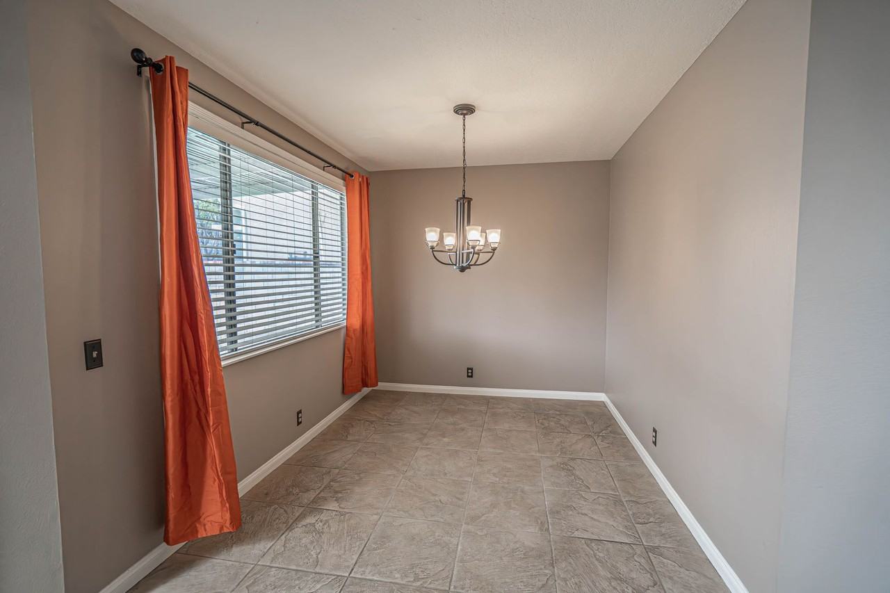 22814 Fir Ct - Photo 6 of 25