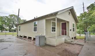 2520 Berry St - Photo 1 of 1