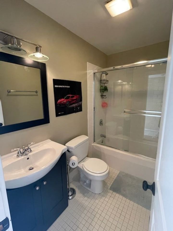 303 White St - Photo 3 of 12