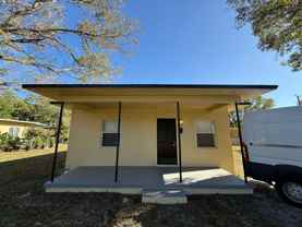 1208 Nw 4th St - Photo 1 of 1