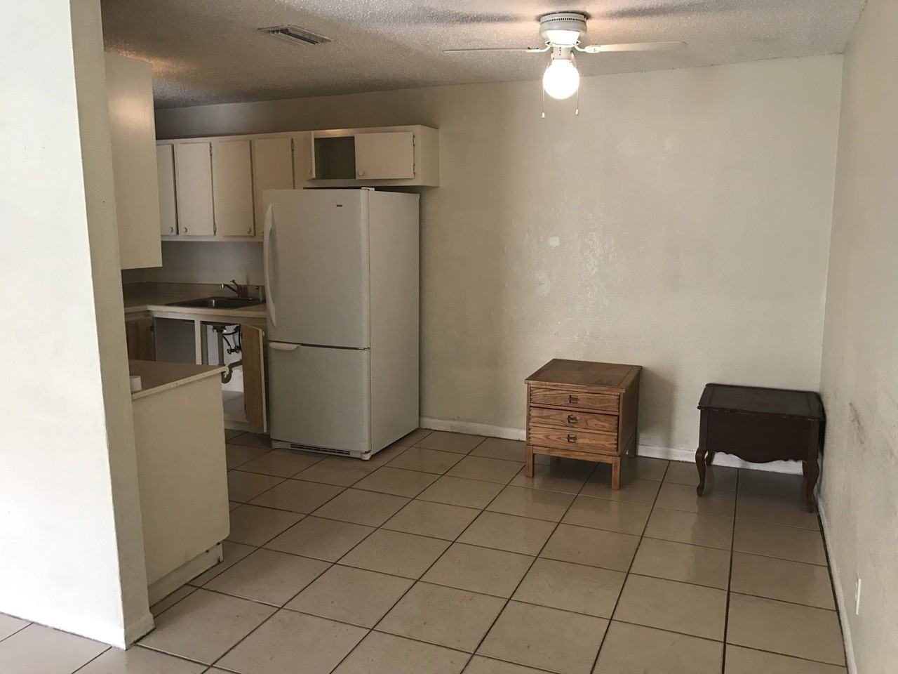 5225 Nw 23rd St #171 - Photo 5 of 12