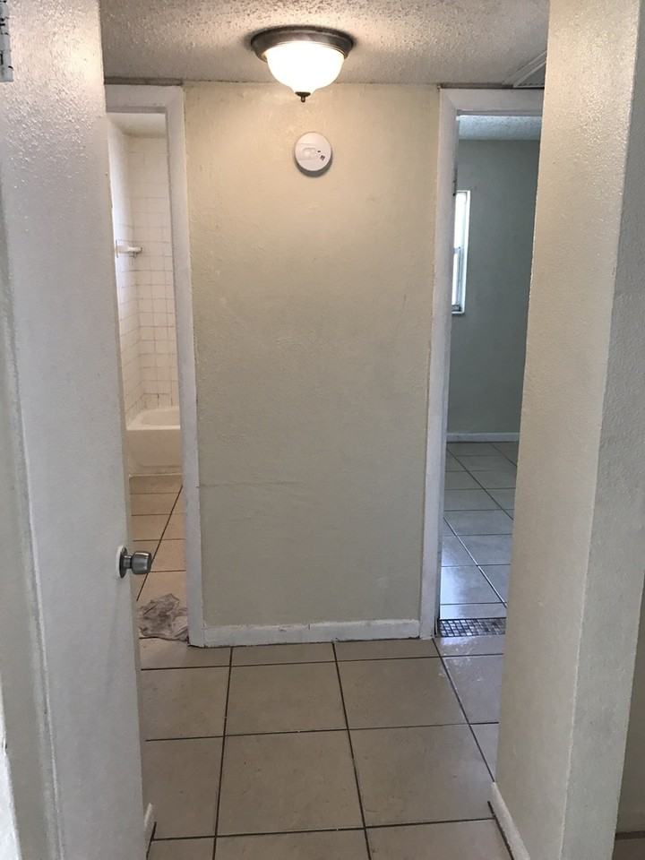 5225 Nw 23rd St #171 - Photo 7 of 12