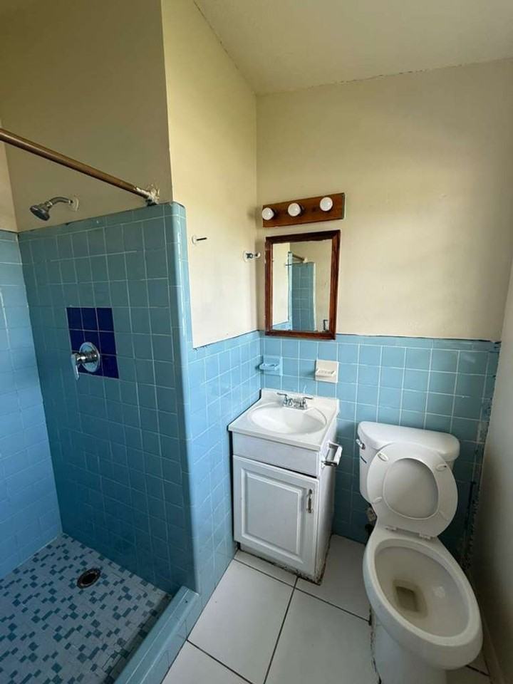 1612 Nw 15th Ct - Photo 6 of 10