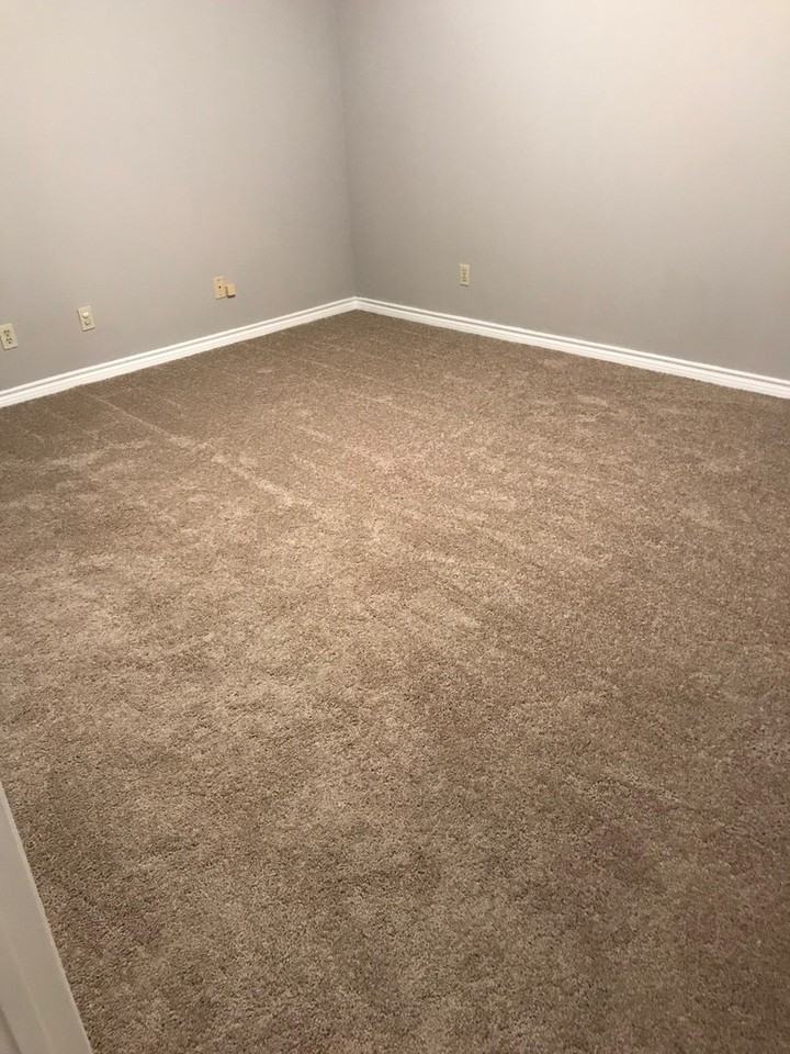 2714 Creek Wood Ct - Photo 4 of 17