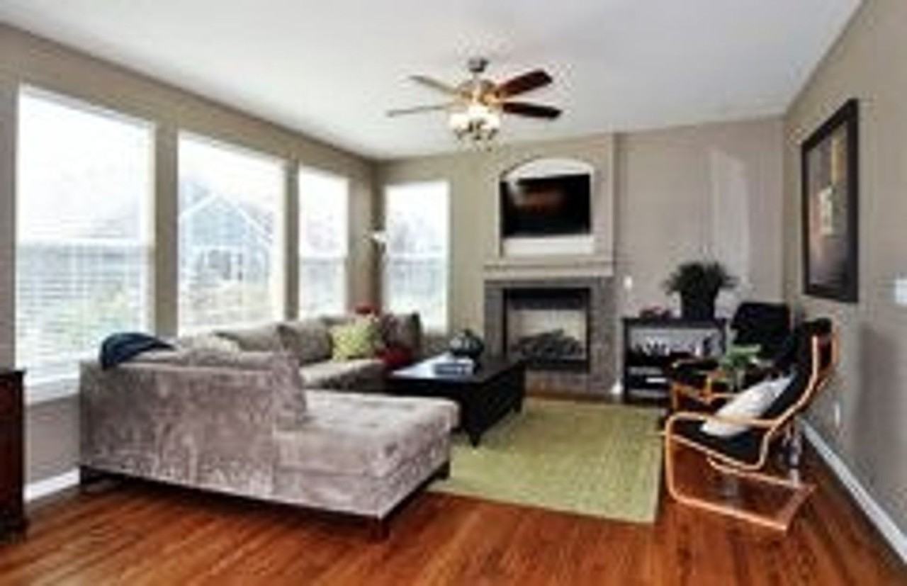 3639 Little Dipper Dr - Photo 4 of 16