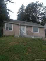 4119 Woodland Ave - Photo 1 of 1