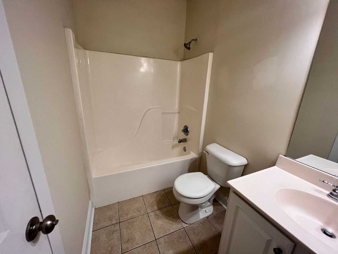 130 Magnolia Bluff Dr - Photo 5 of 14