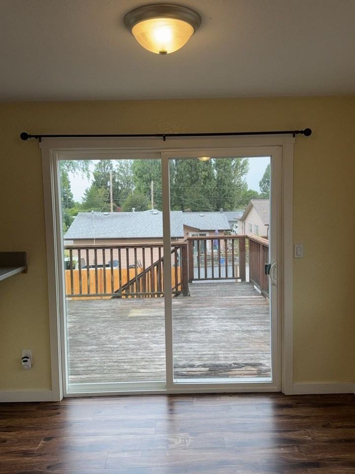 2701 St Clair St - Photo 7 of 24