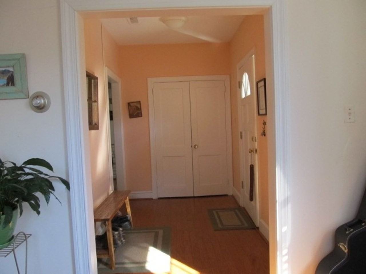 102 Jones St - Photo 5 of 14