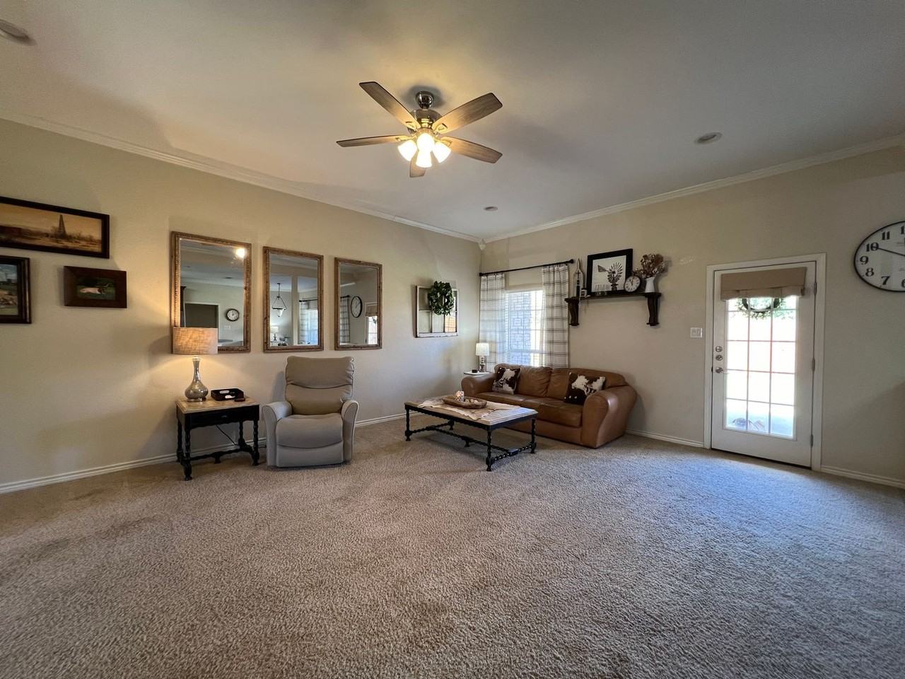 1535 Glenwood Dr - Photo 6 of 23