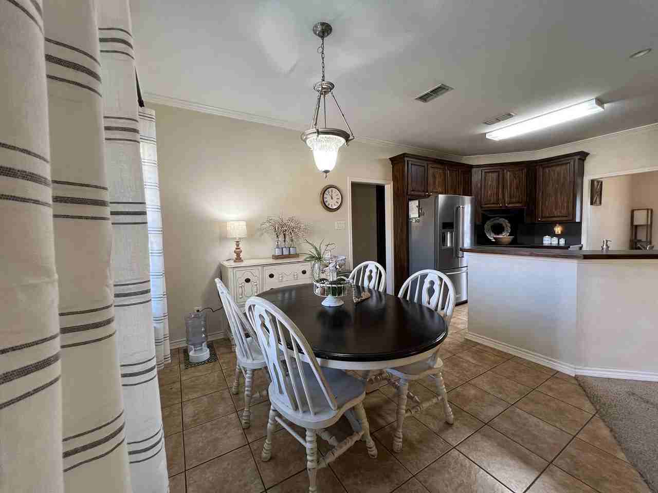 1535 Glenwood Dr - Photo 7 of 23