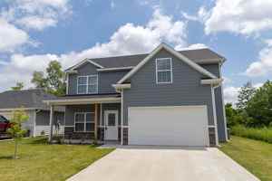 featured image of 2801 Amberwood Ct