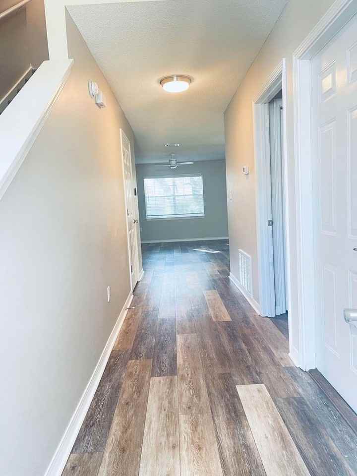 214 Tooke St #A - Photo 5 of 15