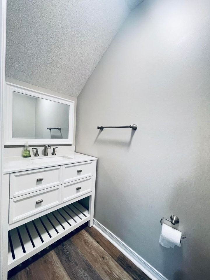 214 Tooke St #A - Photo 6 of 15