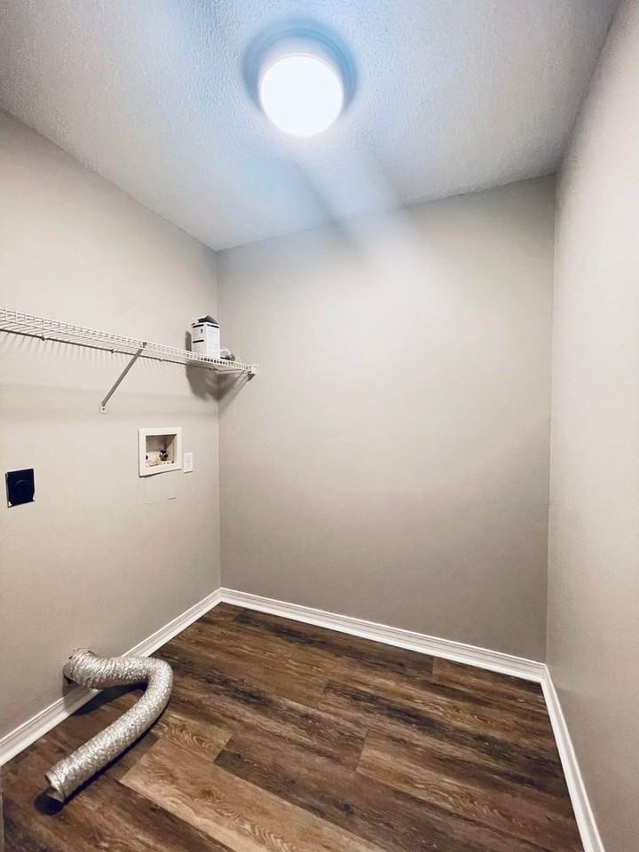 214 Tooke St #A - Photo 7 of 15