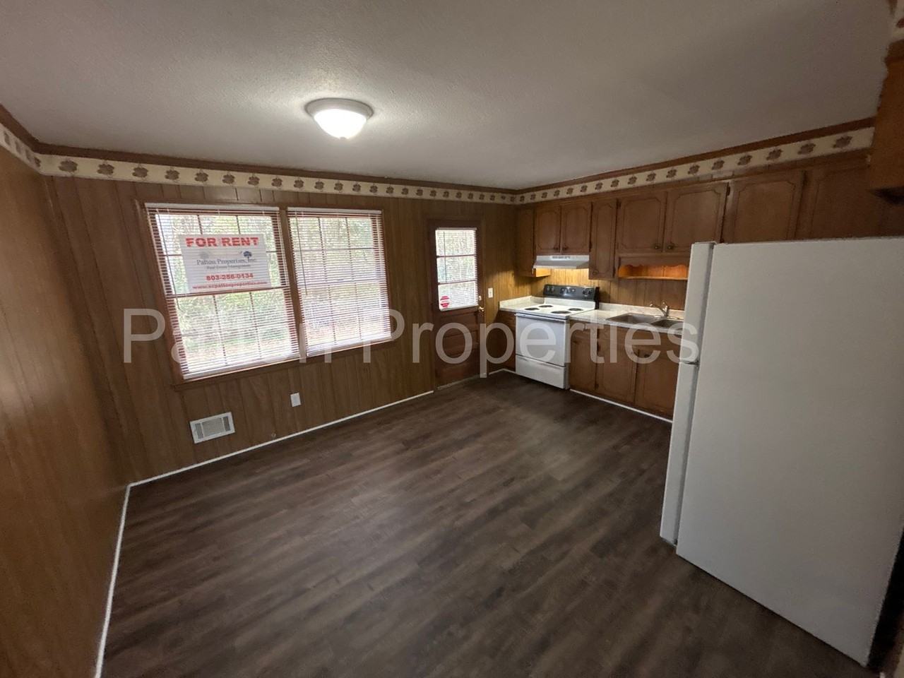 309 Thyme Dr - Photo 4 of 16