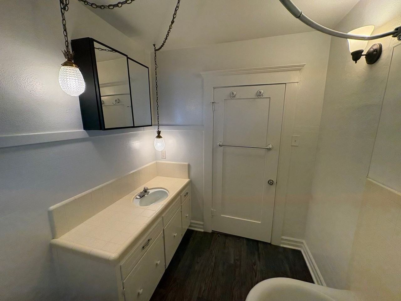 1410 W Main St - Photo 7 of 50