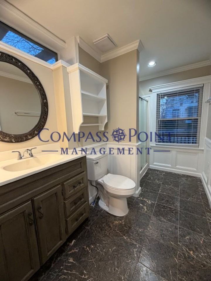 180 E Loudon Ave - Photo 4 of 12