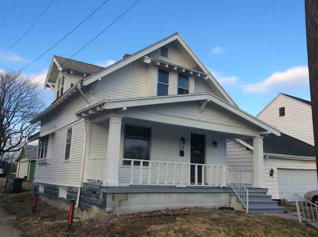 1819 Luther St - Photo 2 of 7