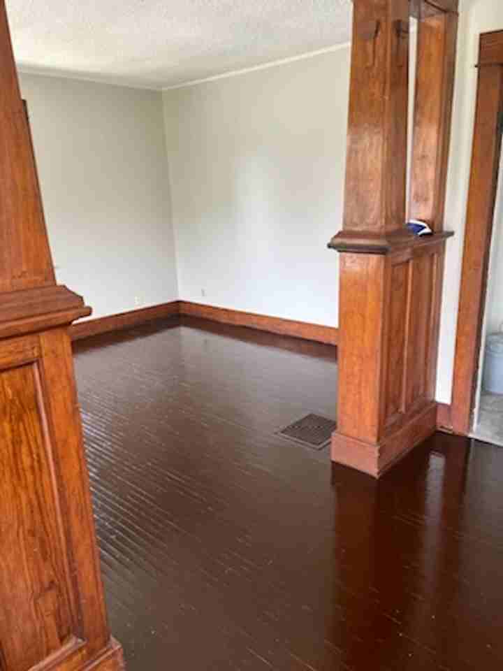 1819 Luther St - Photo 3 of 7