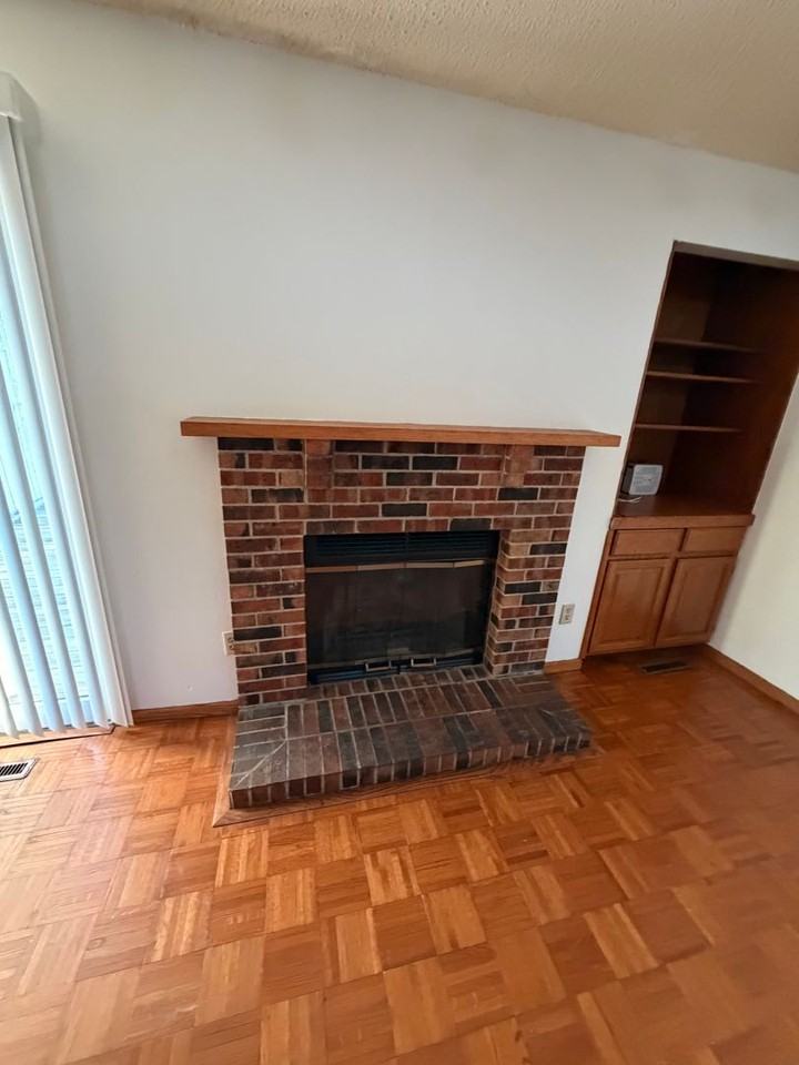 2247 Plaen View Dr - Photo 6 of 21