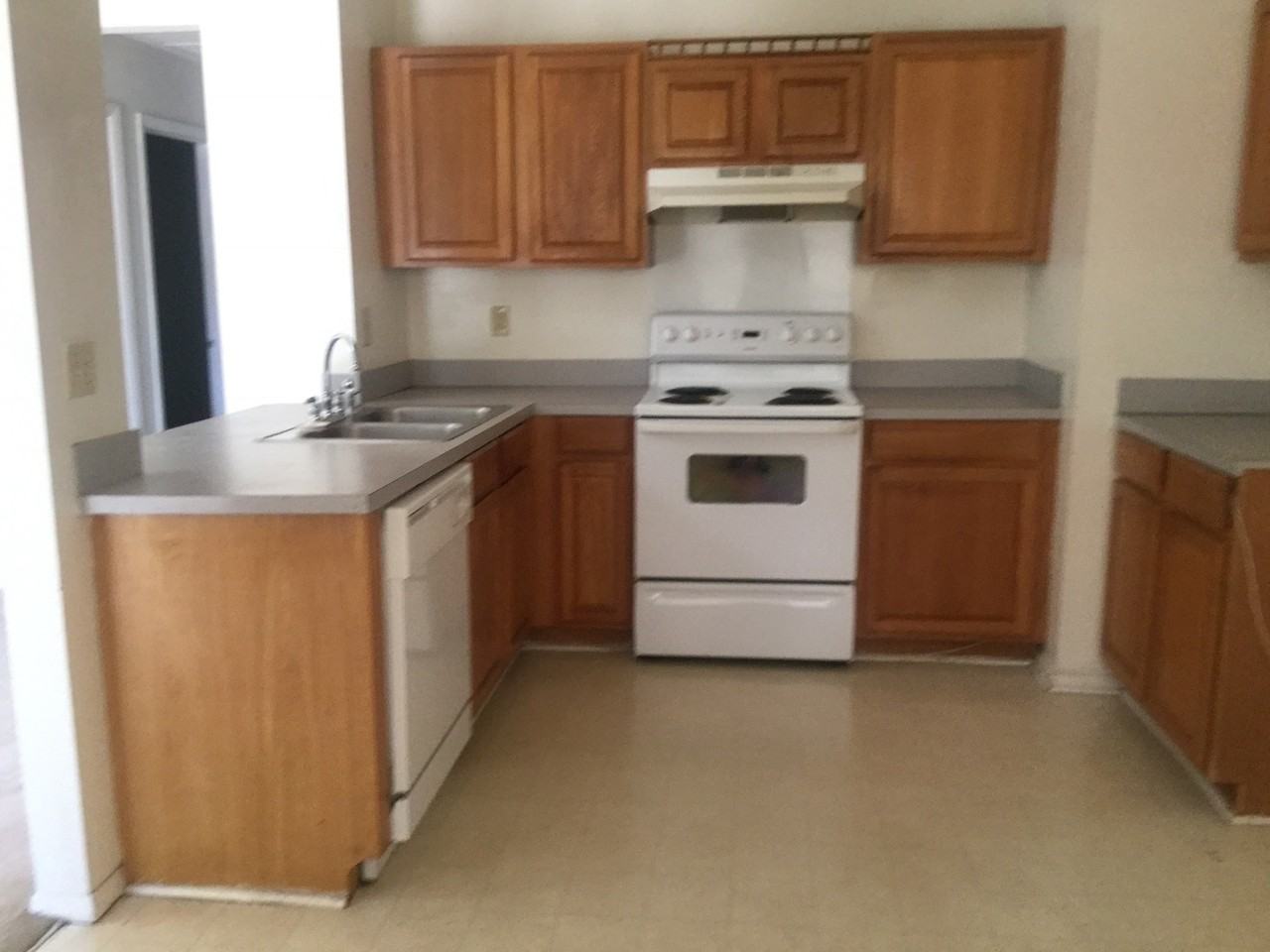 151 Mickler Dr - Photo 3 of 3