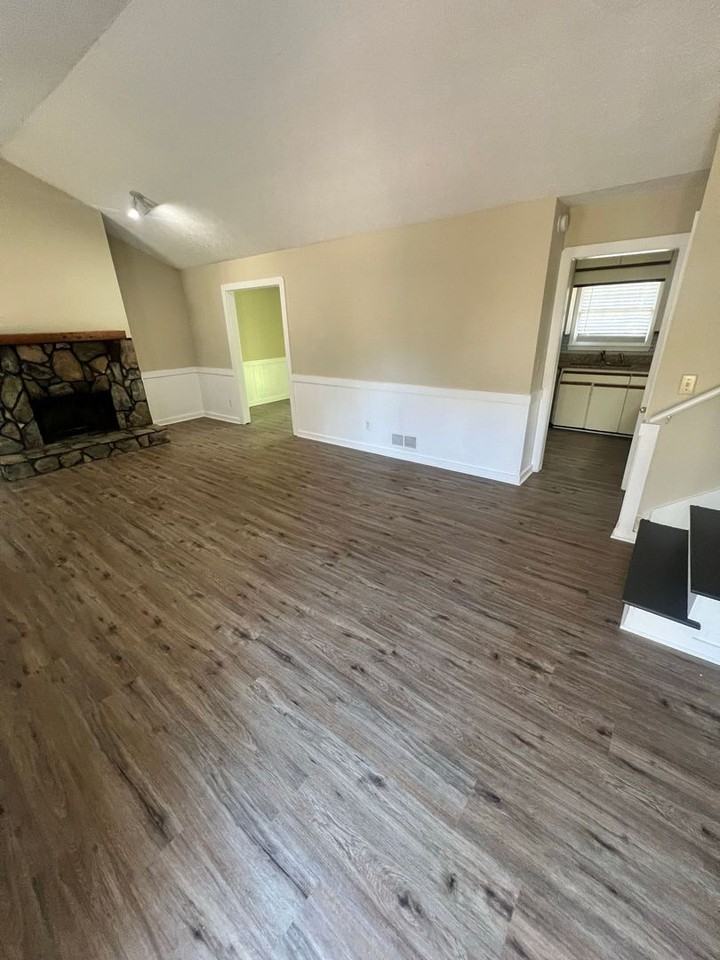 1961 Pine Dr - Photo 2 of 22