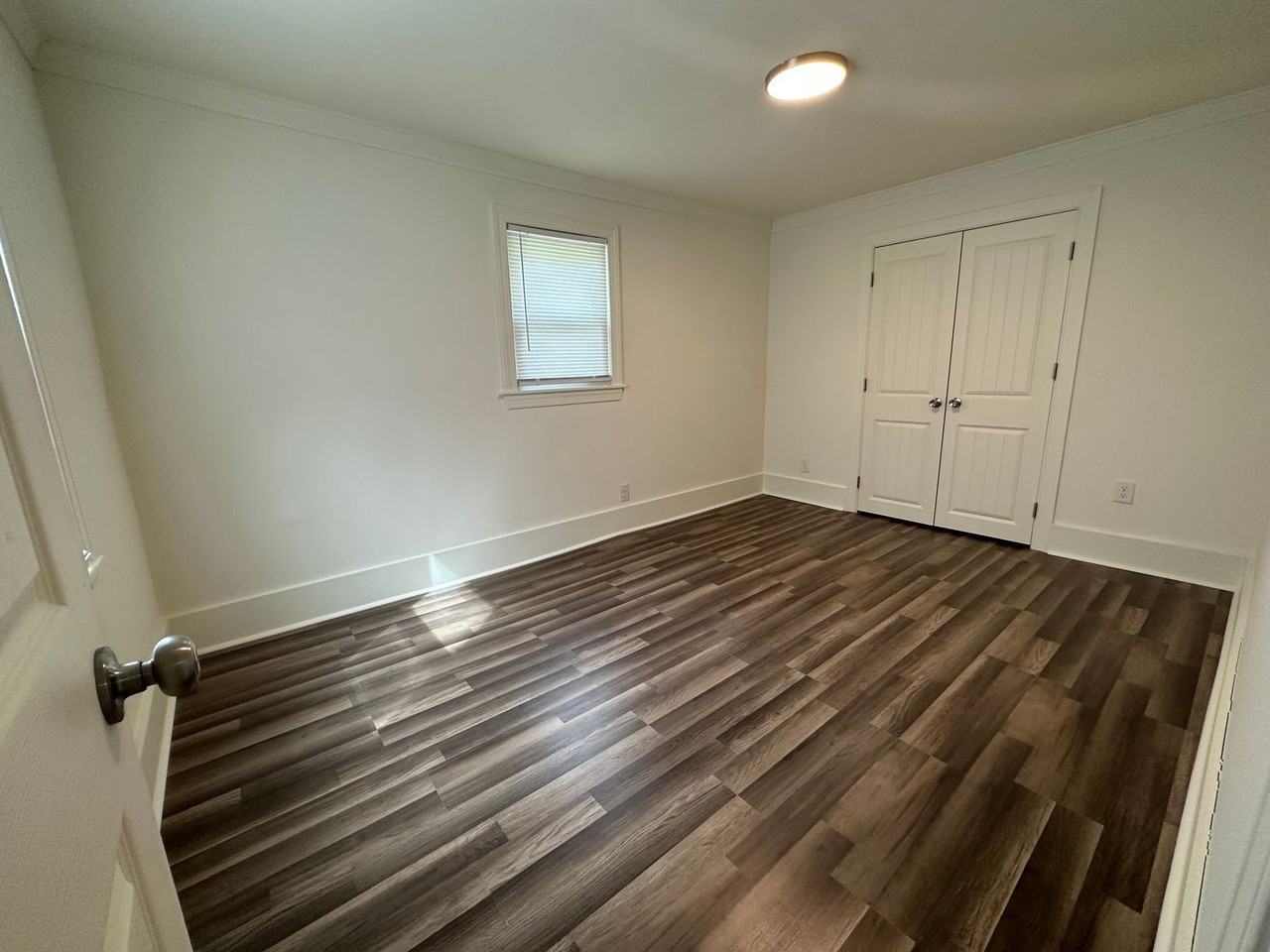 1814 Newark Ave - Photo 7 of 21