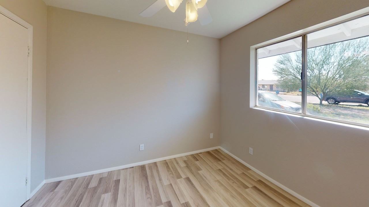 960 S Mara Dr #1 - Photo 7 of 11