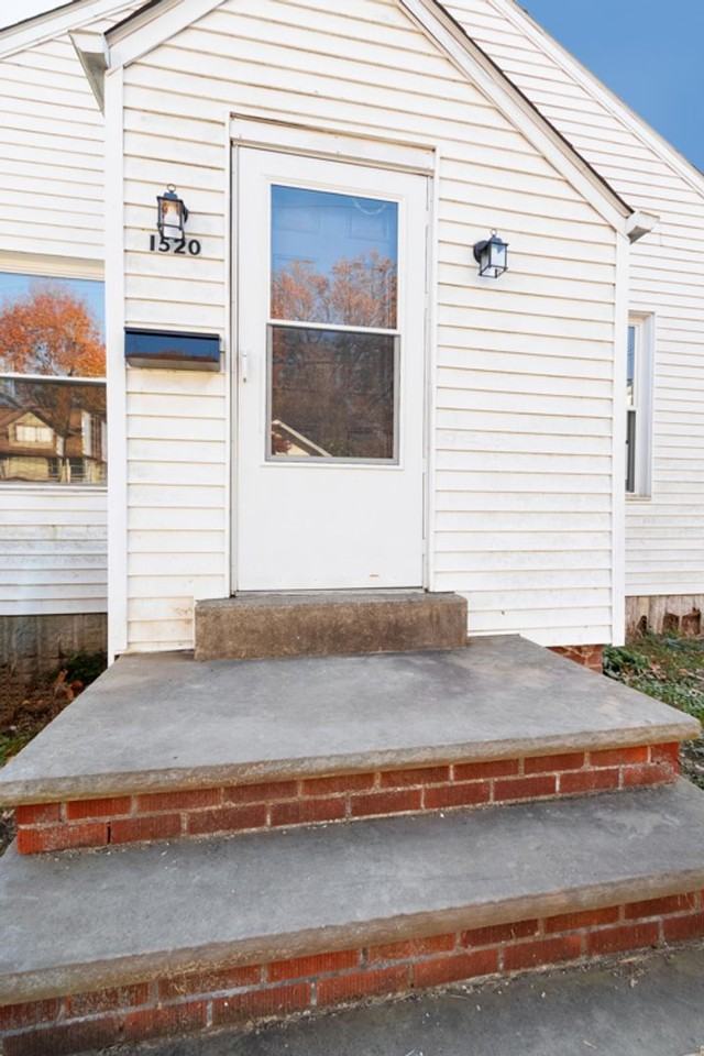 1520 16th St Ne - Photo 2 of 15