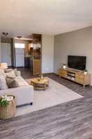 featured image of 1005 S 41st Ave