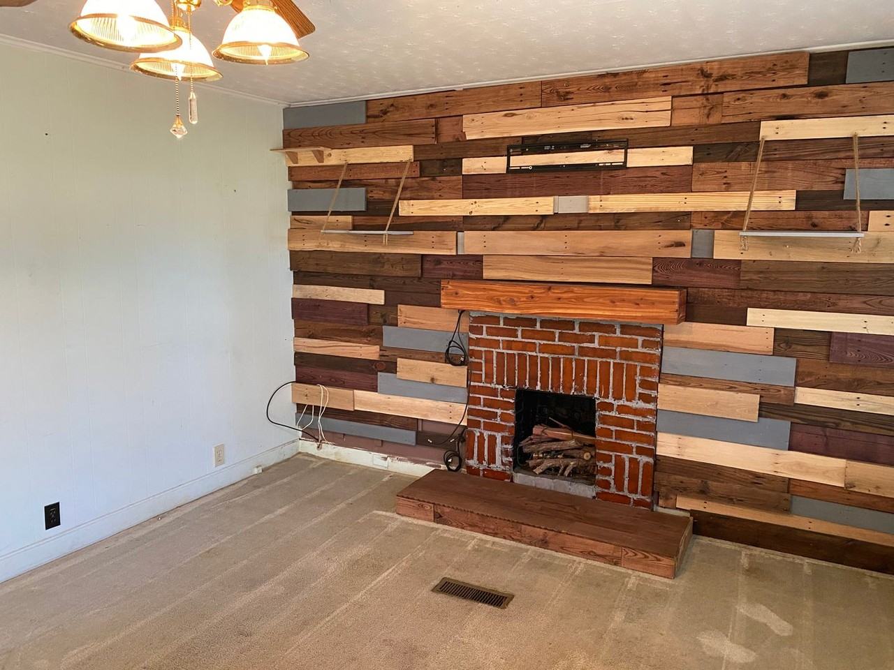 3724 S 11th St - Photo 2 of 6