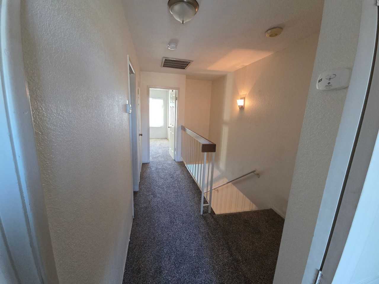 960 South Ave - Photo 7 of 26