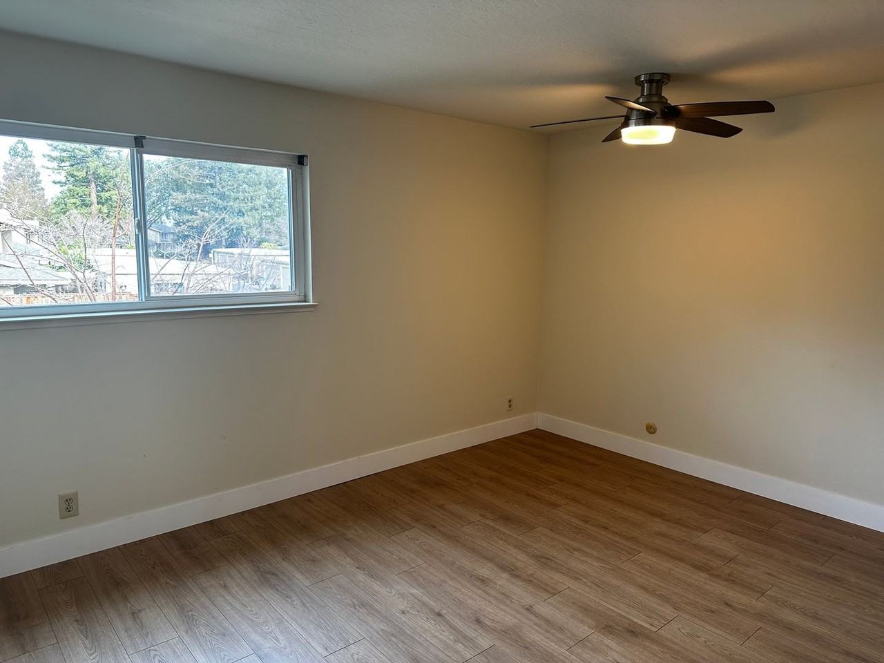 1440 Stokes St - Photo 7 of 9