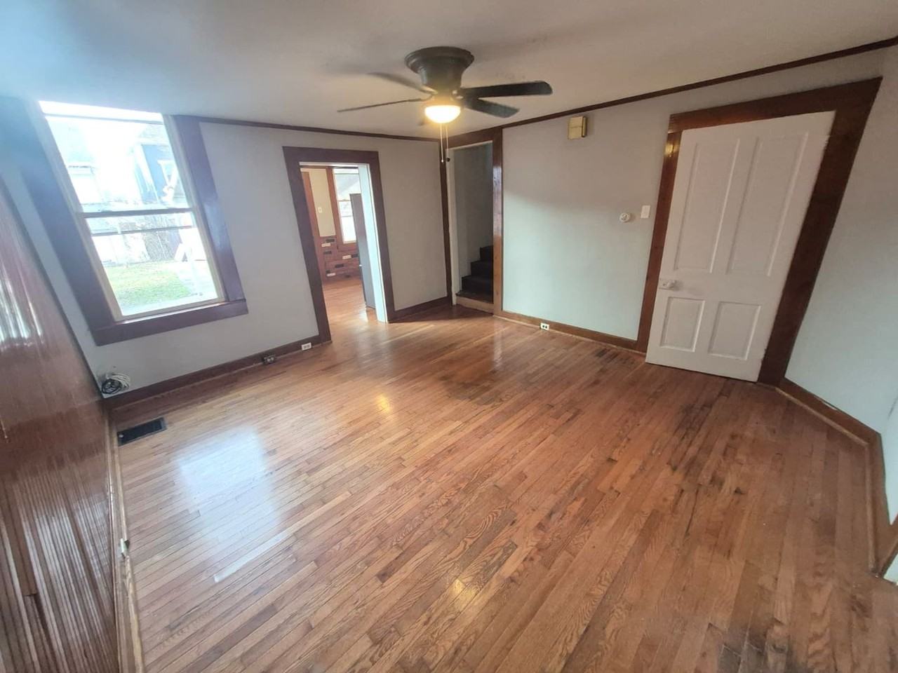 834 Liberty St - Photo 7 of 16