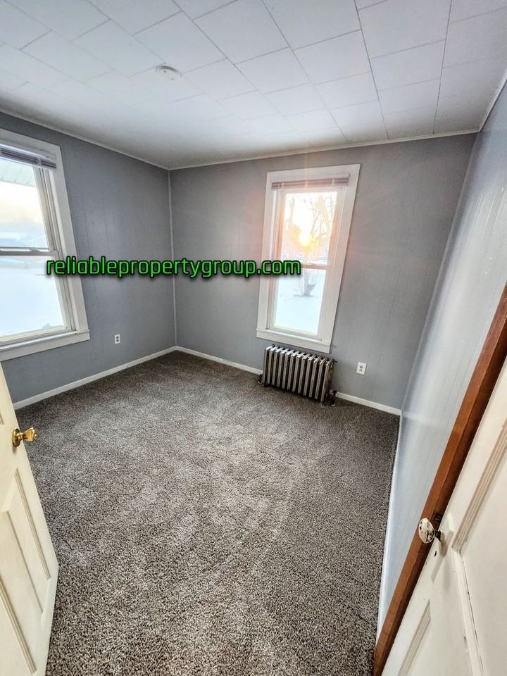 1814 W Till Rd - Photo 7 of 12