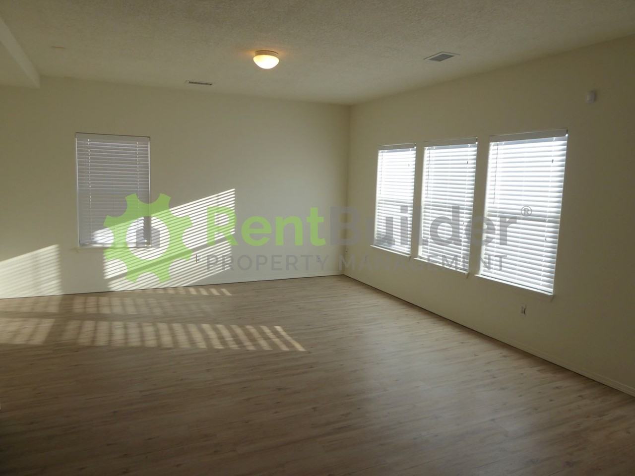 3540 Clear Creek Rd Ne - Photo 4 of 28