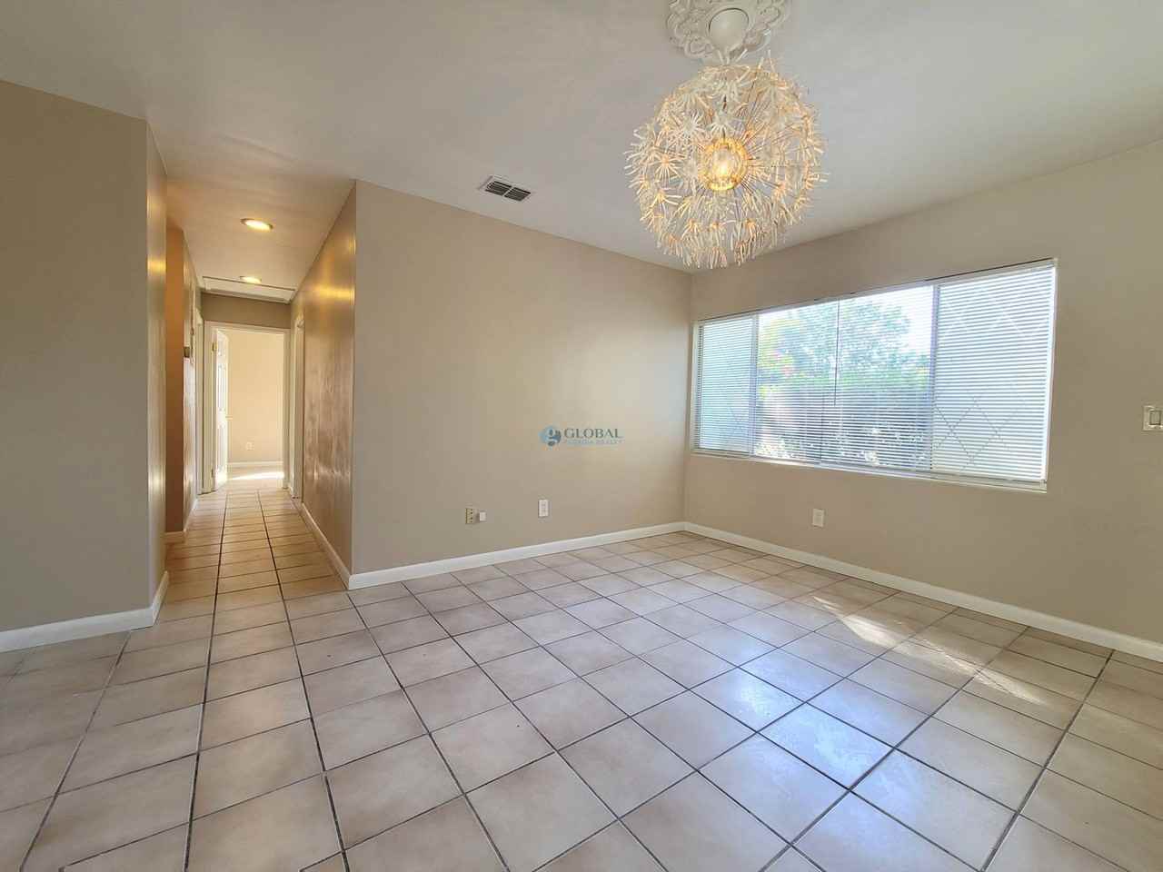 6119 Melbourne Ave - Photo 6 of 10