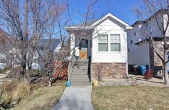 718 W Richmond St - Photo 1 of 1