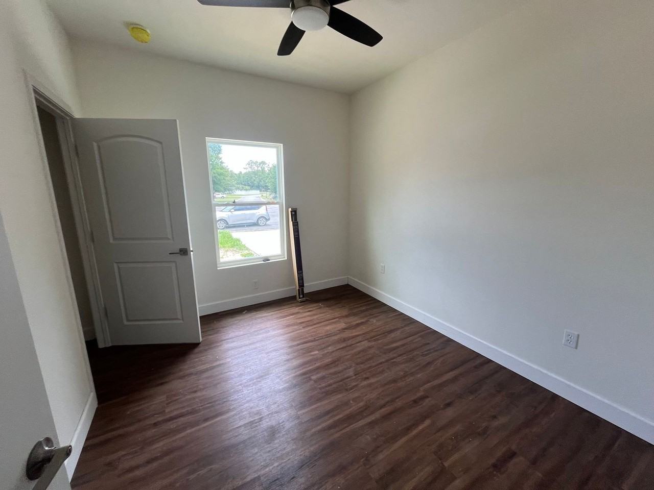 207 Sw Rose Pointe Pl - Photo 4 of 10