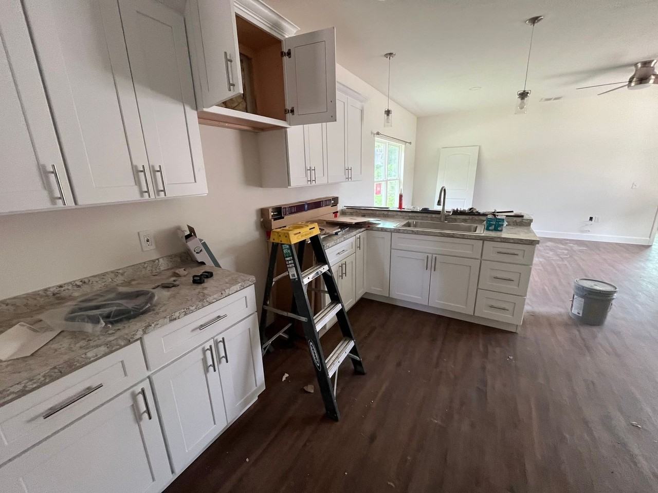 207 Sw Rose Pointe Pl - Photo 7 of 10