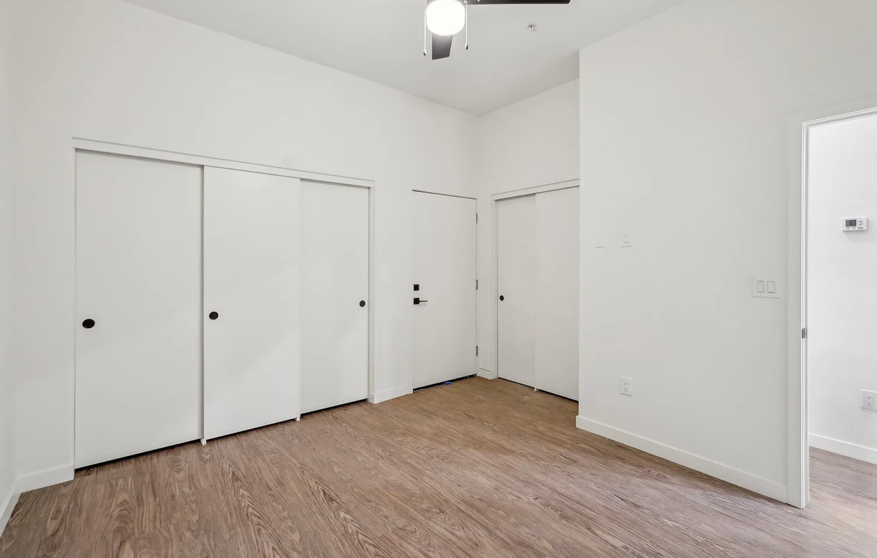 3031 W Northern Avenue - Photo 6 of 13