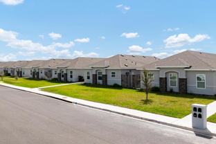 300 S Retama Ln - Photo 1 of 1