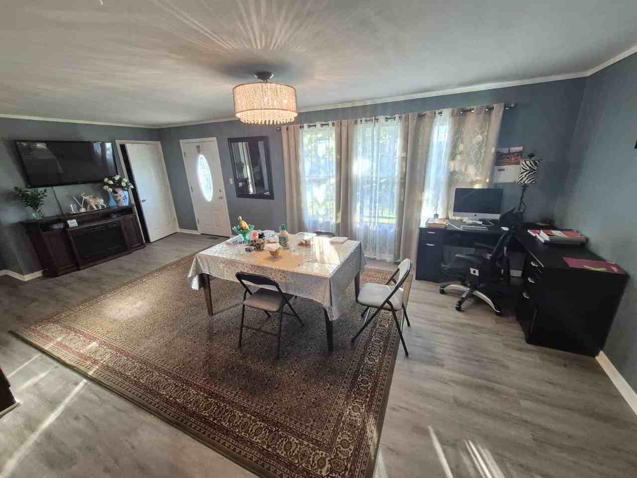 65 Miriam Dr - Photo 3 of 22