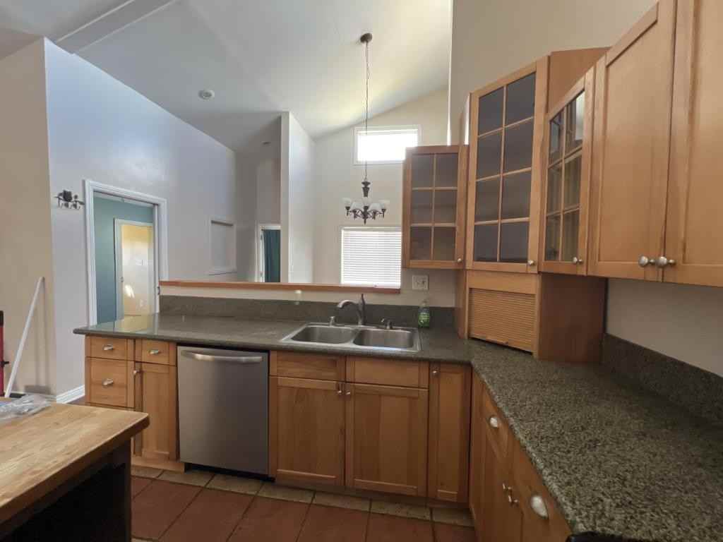 13237 E Avenue W8 - Photo 7 of 24