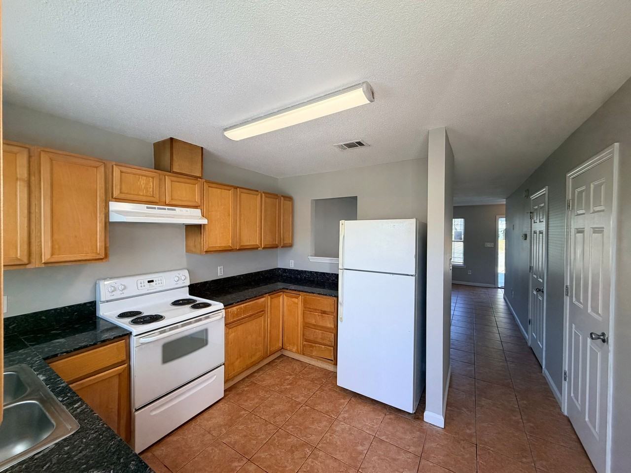 1531 1531 Woodard St. * - 369 - C3 #C3 - Photo 6 of 20