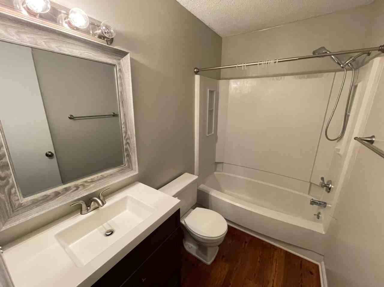 120 Inverness Ct - Photo 7 of 15