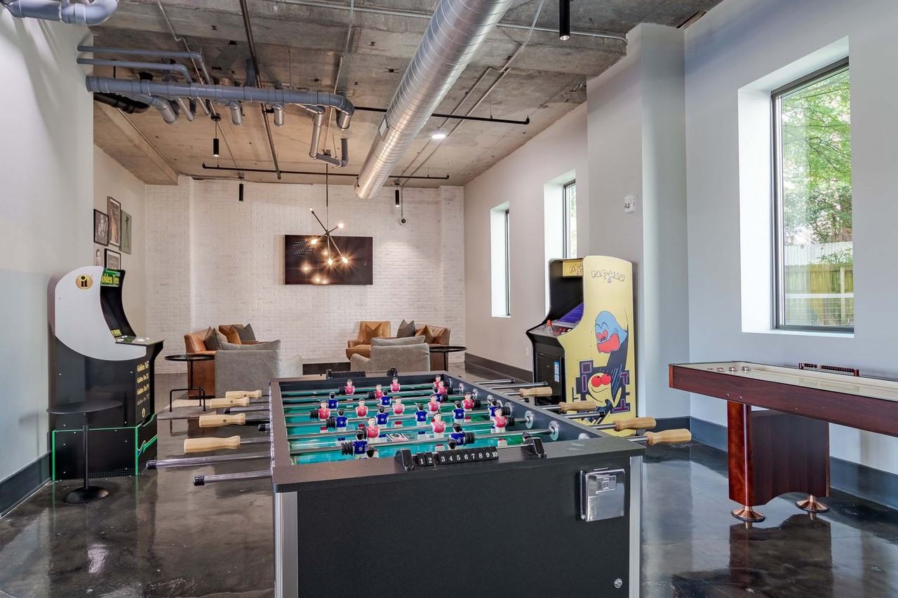 Lofts at Twenty25 - Photo 5 of 50