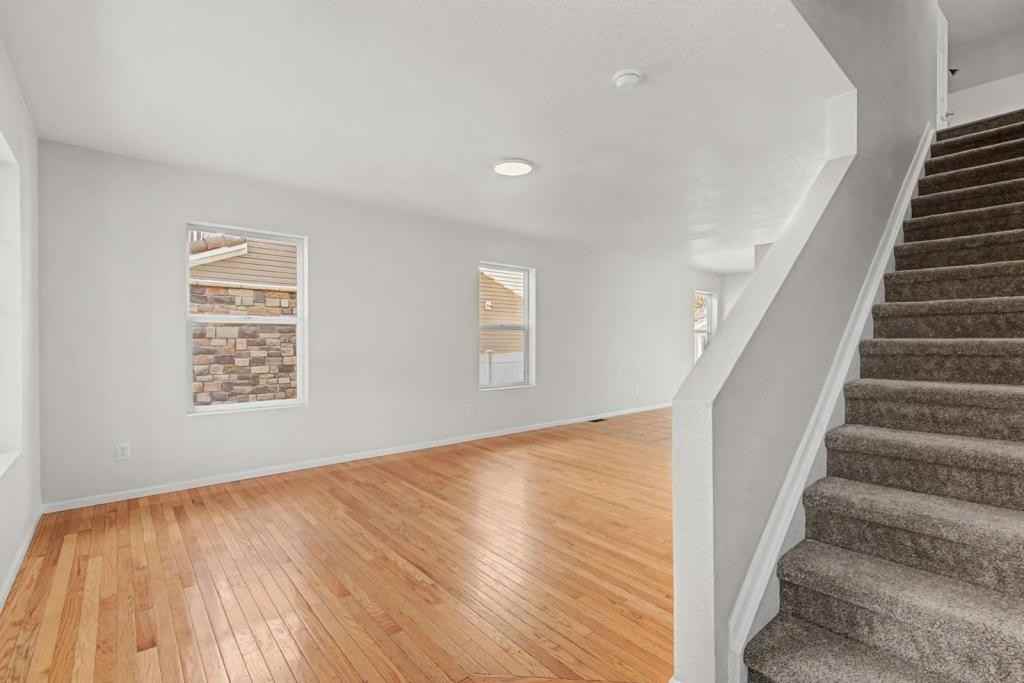 3907 Heatherwood Cir - Photo 4 of 24