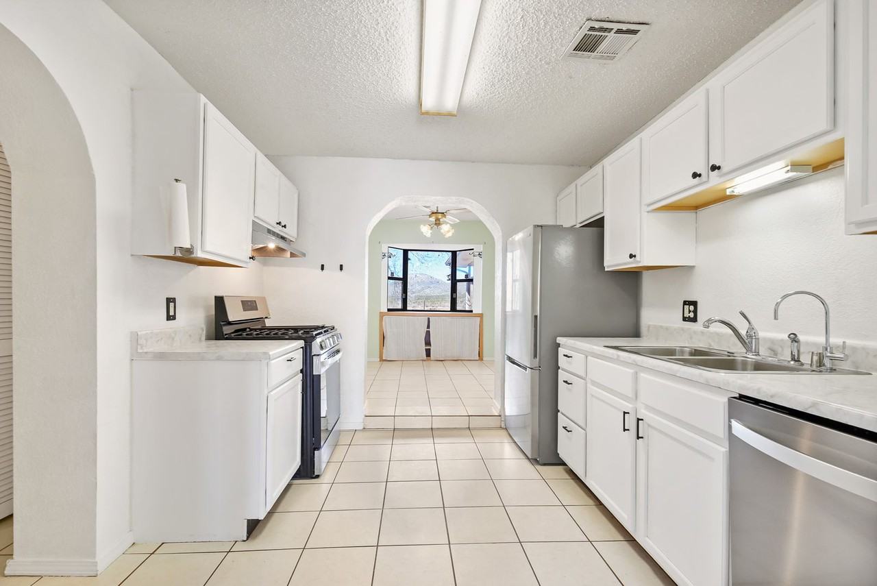 16 Arroyo - Photo 4 of 40